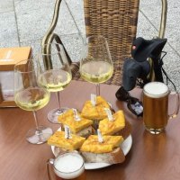Santiago de Compostela drinks at end of walk
